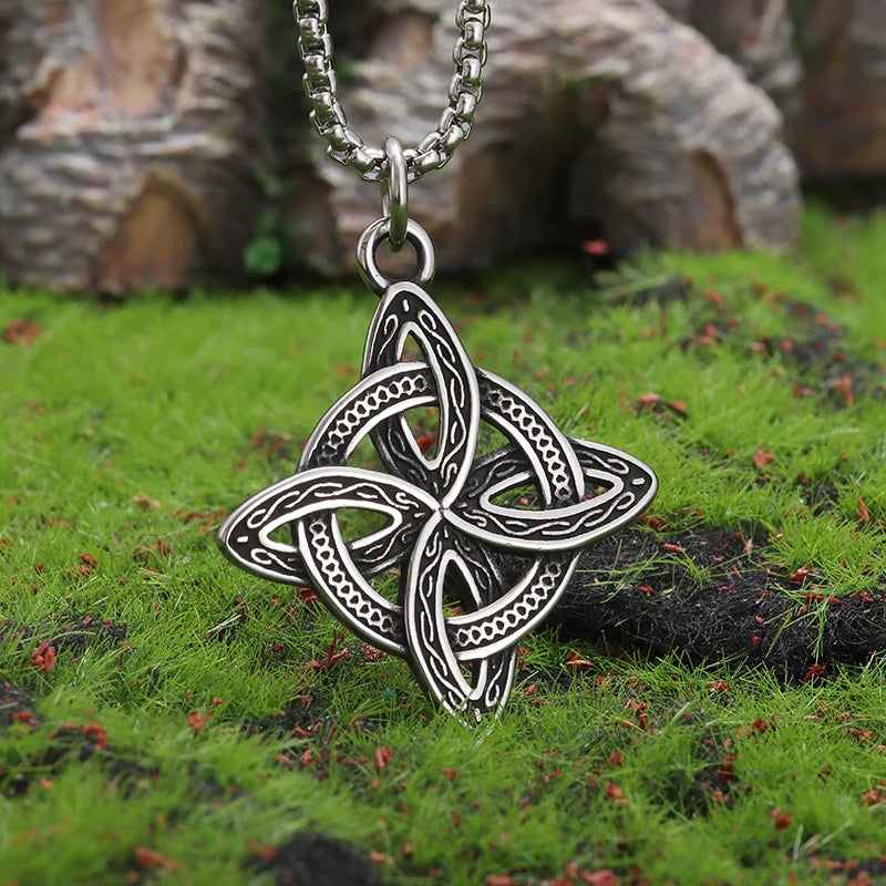 Luna Knot Talisman