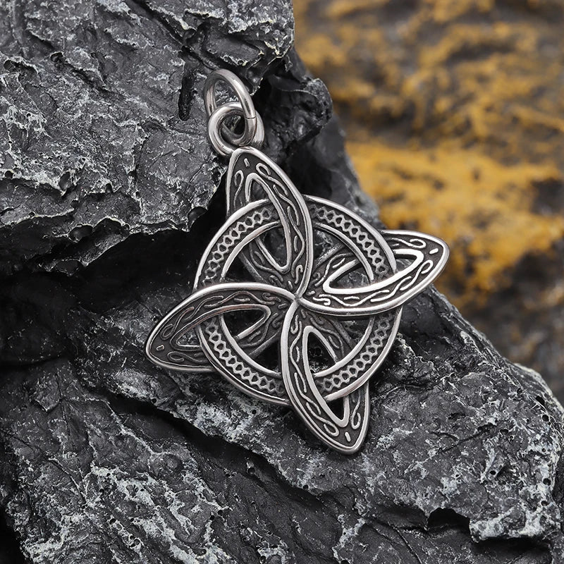 Luna Knot Talisman