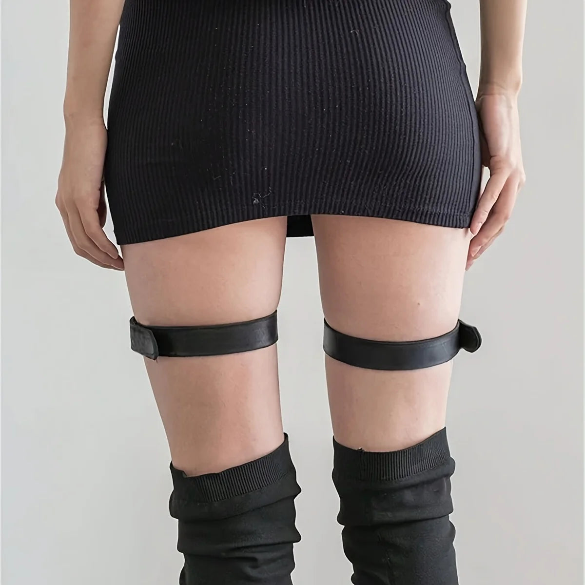 Vixen Punk Strap Set
