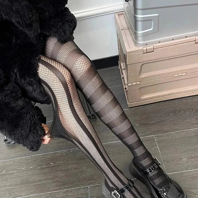 Asymmetry Charm Mesh Pantyhose