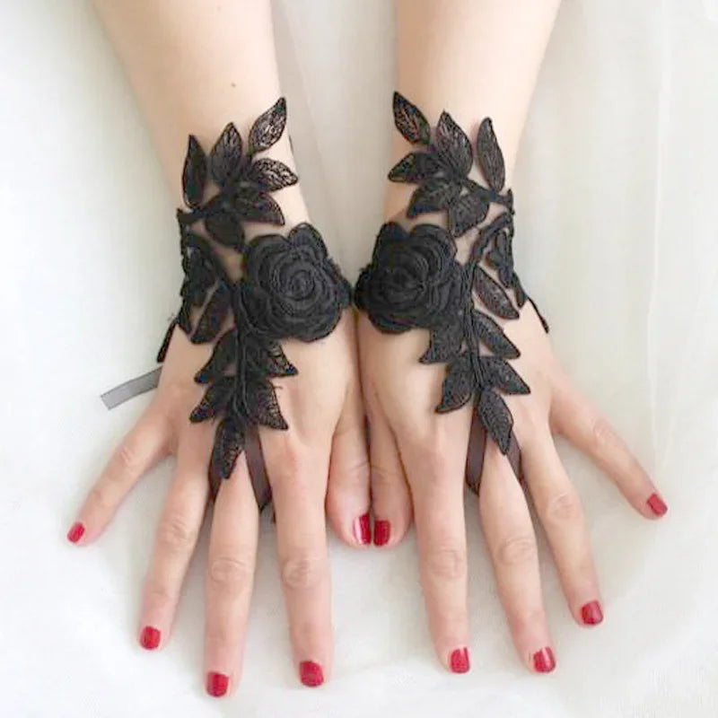 Eternal Bloom Lace Gloves