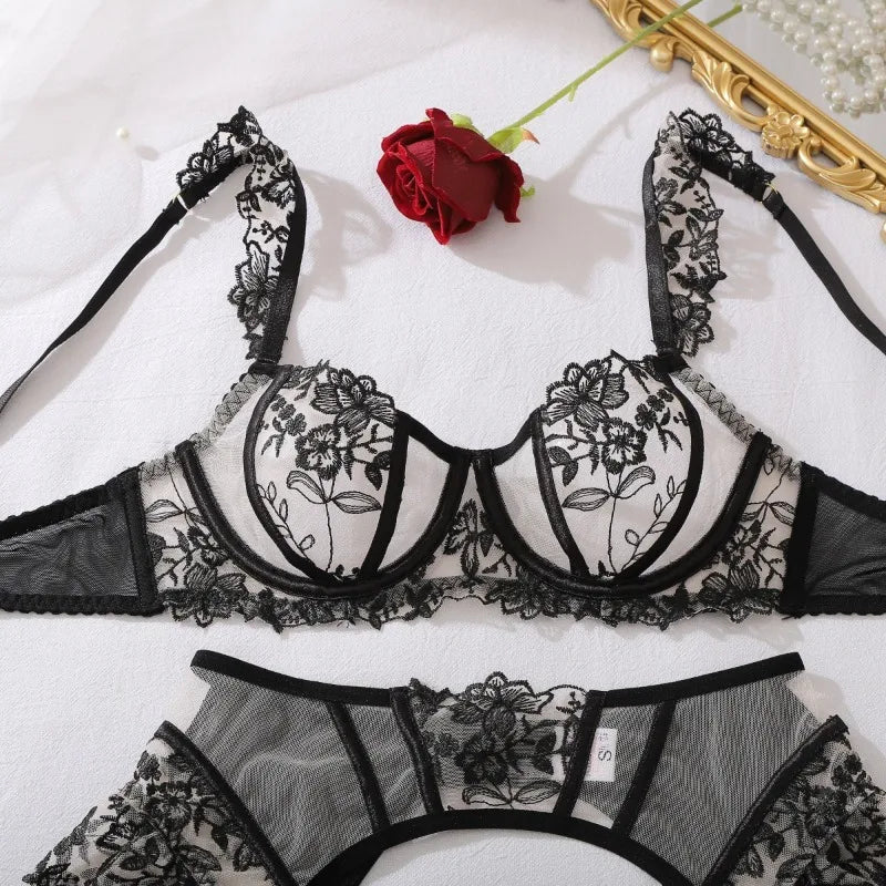 Fleur Noire Enchanté