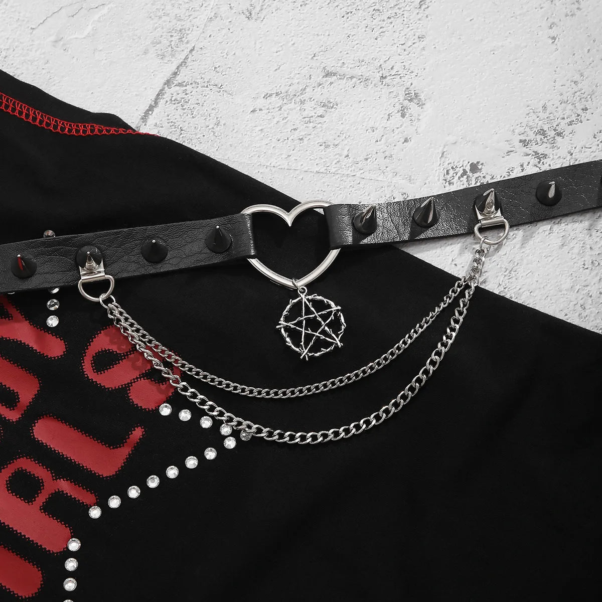 Heart of Darkness Spike Collar