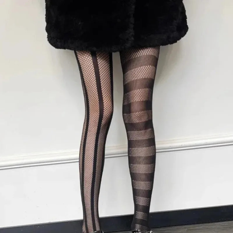 Asymmetry Charm Mesh Pantyhose