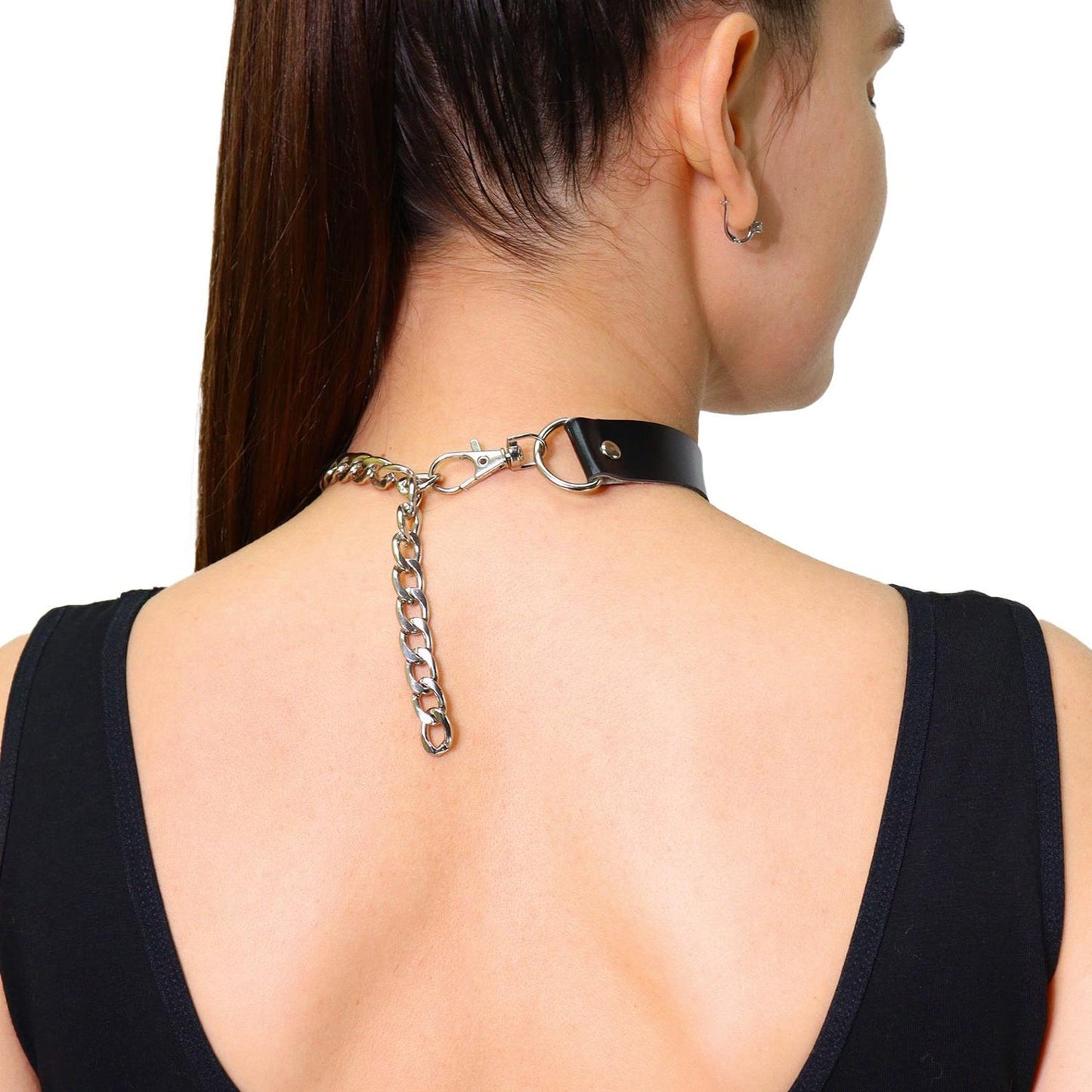 Crimson Fang Choker