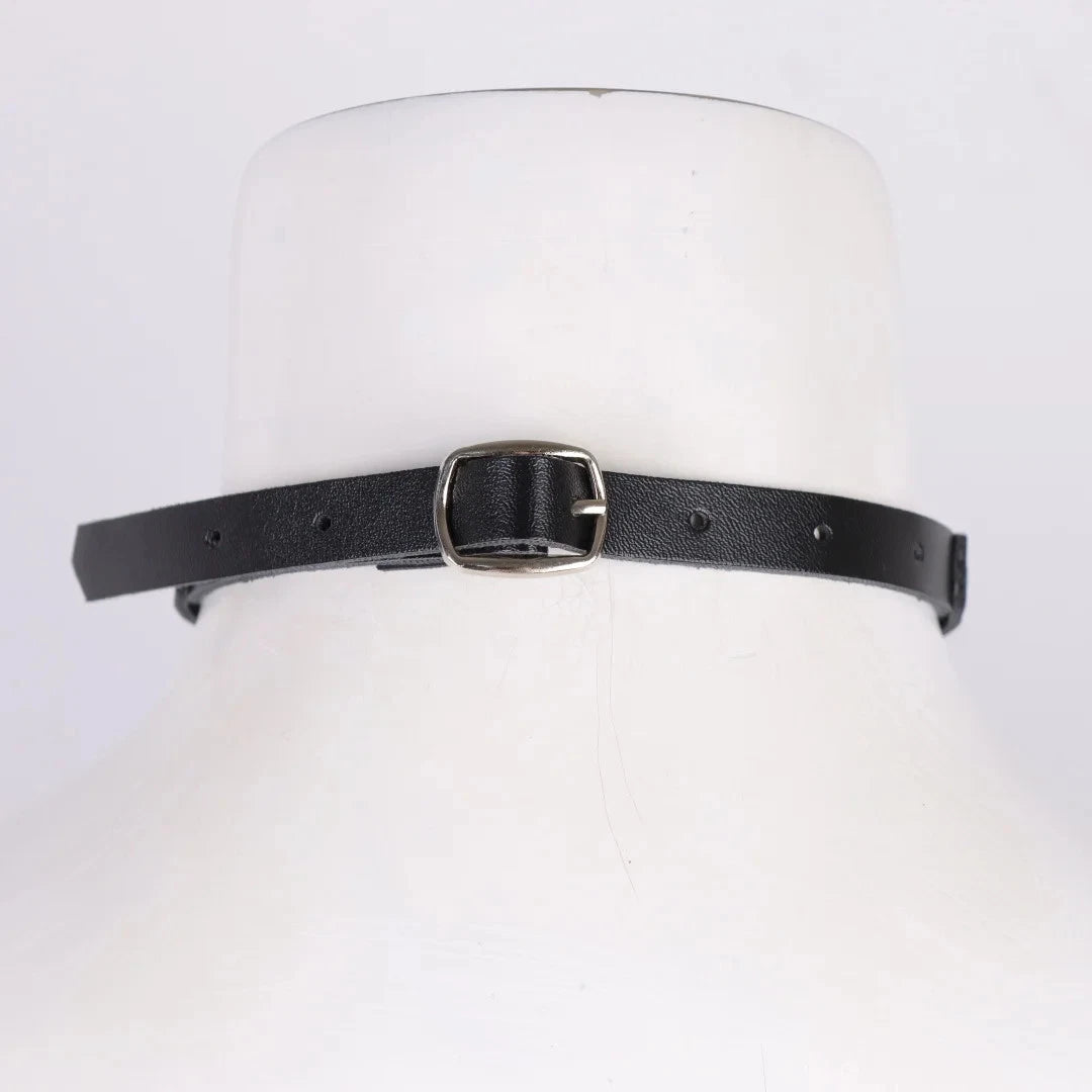 Velzith Hellbound choker: black leather choker with square metal buckle clasp