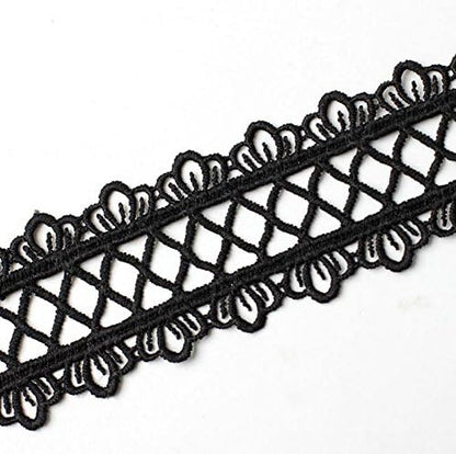 Noir Lace Embrace Choker