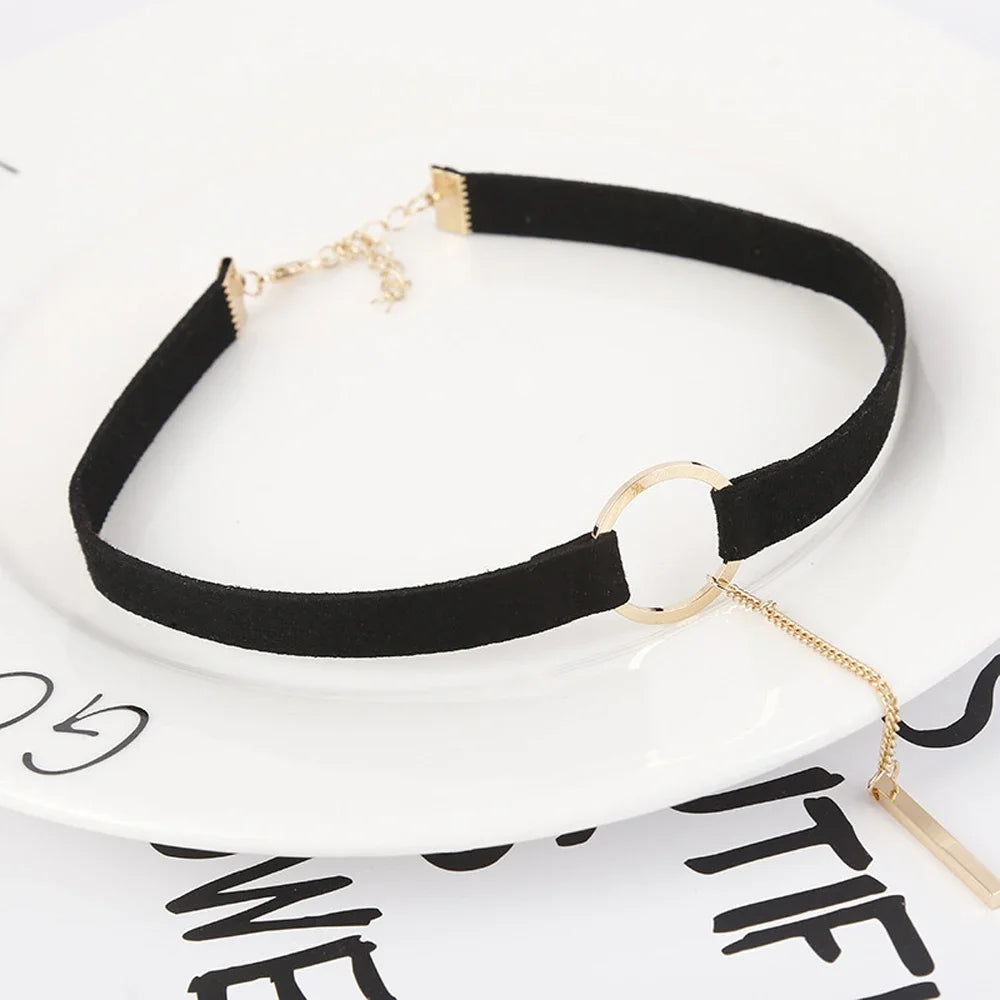 Onyx Orbit Necklace