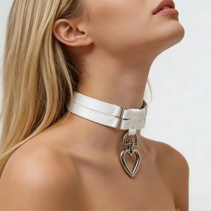 Onyx Heart Collar