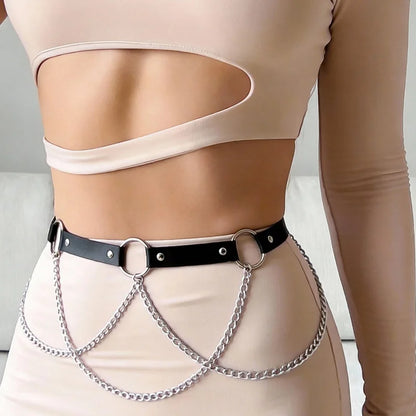 Elyvexa Chainrush belt with black strap, silver O-ring buckle, layered chain harness