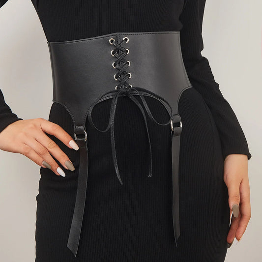 Noctura Lace Corset Belt