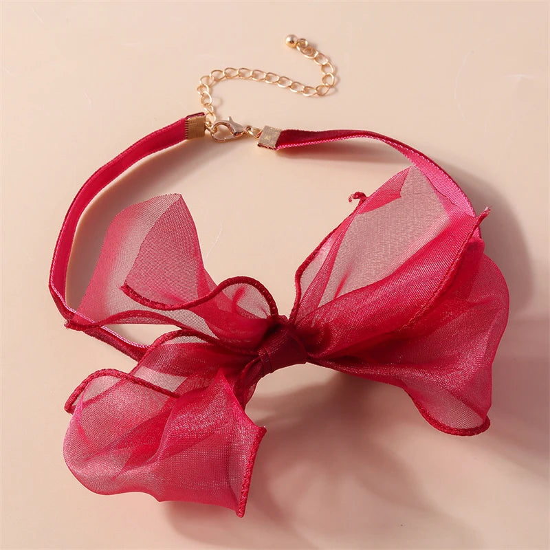 Festive Bow Lace Choker
