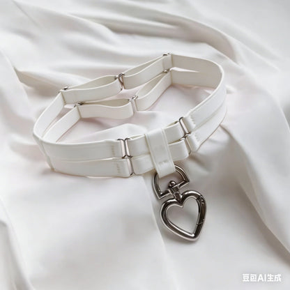 Onyx Heart Collar