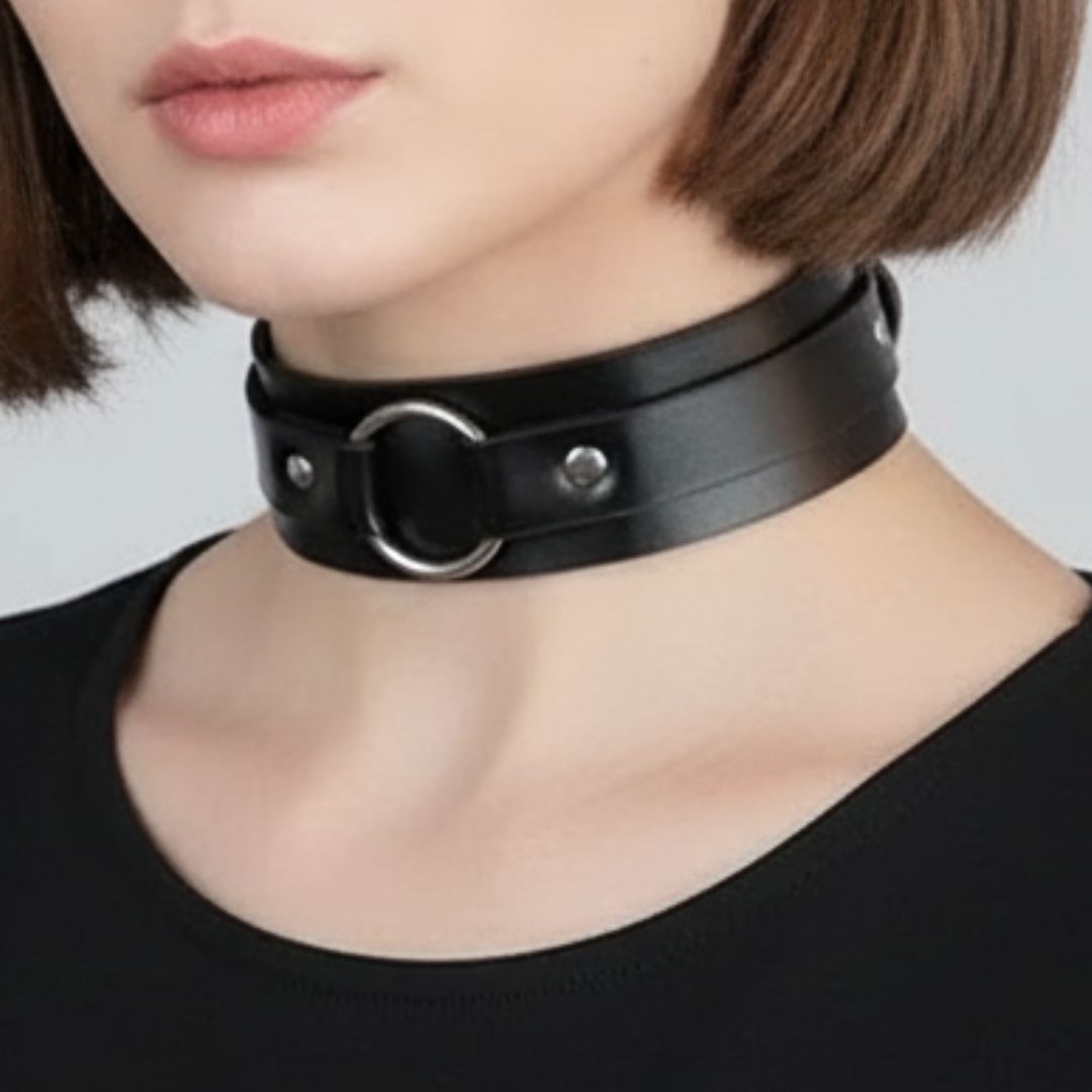 Void Empress Spike Collar