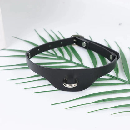 Velzith Hellbound choker: black leather strap choker with oval metal ring front